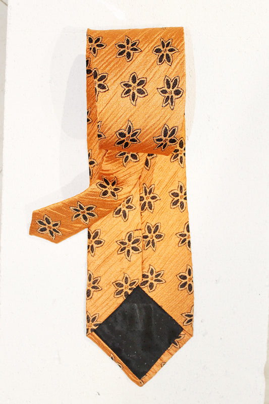 GEOMETRIC SILK TIE