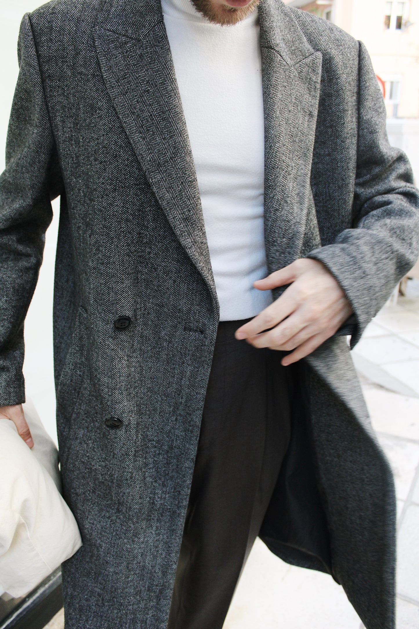 DOUBLE BREASTED COAT