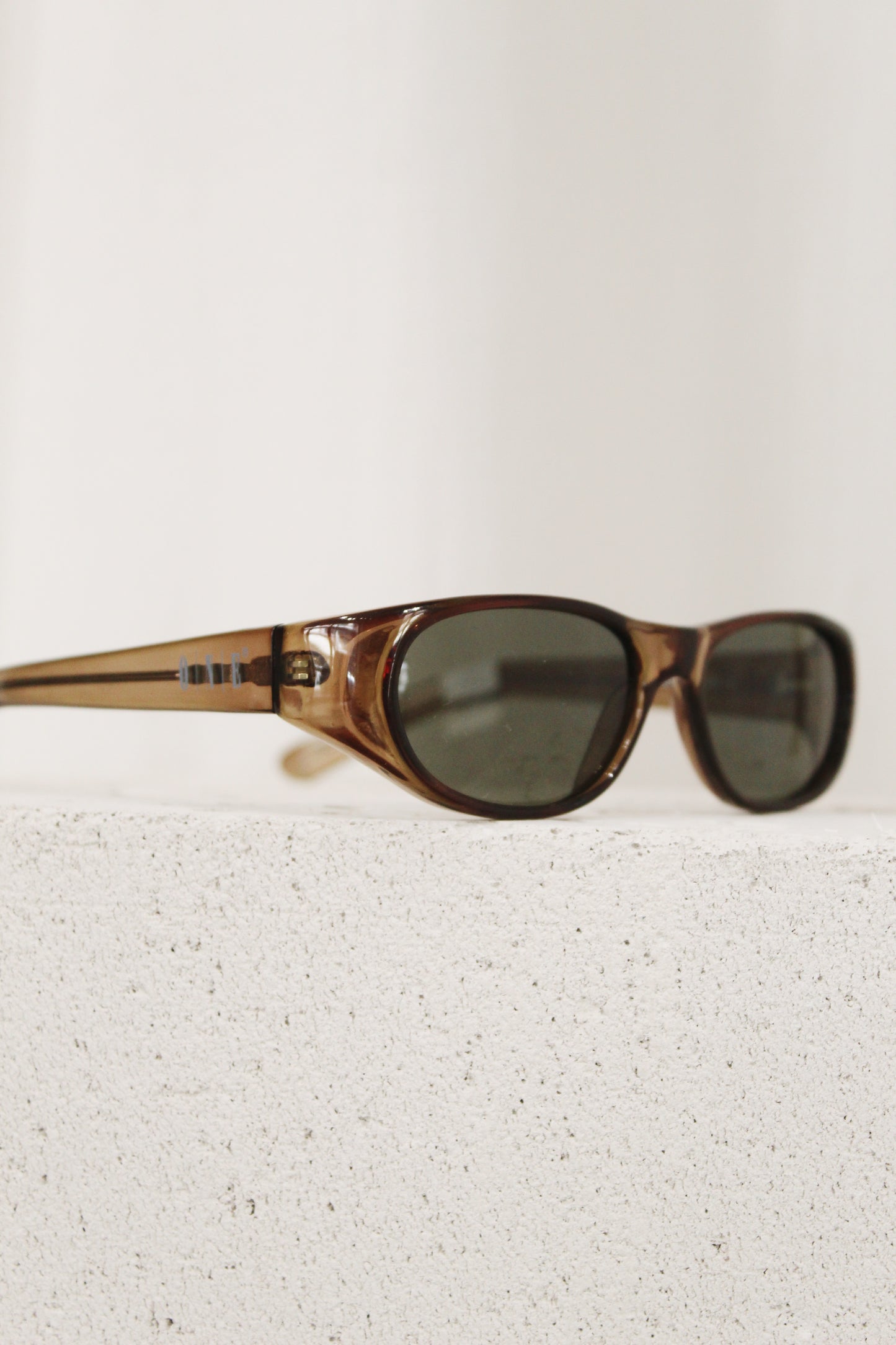 1990's Cat-Eye Sunglasses (Copy) (Copy)