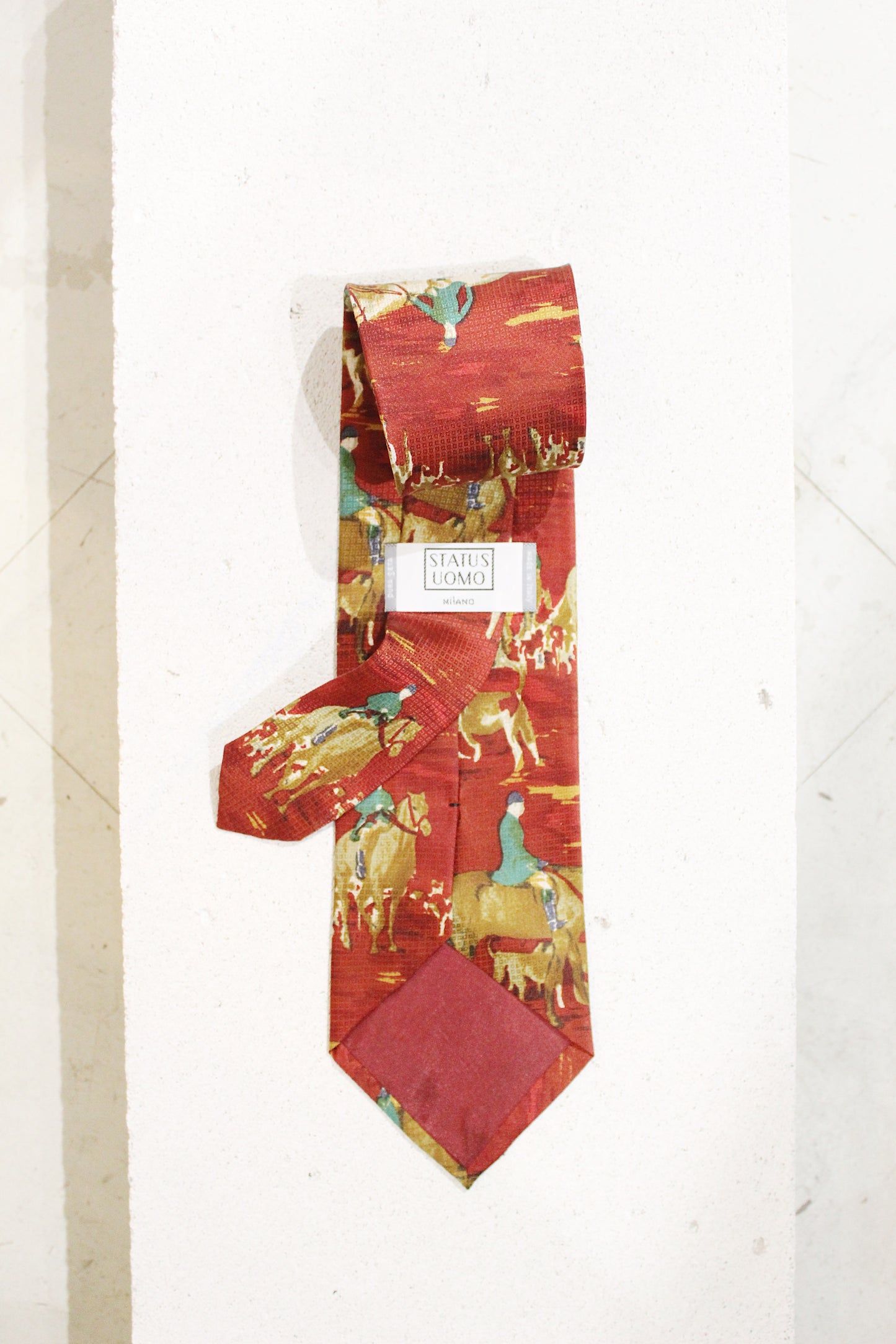 FIGURE SILK TIE