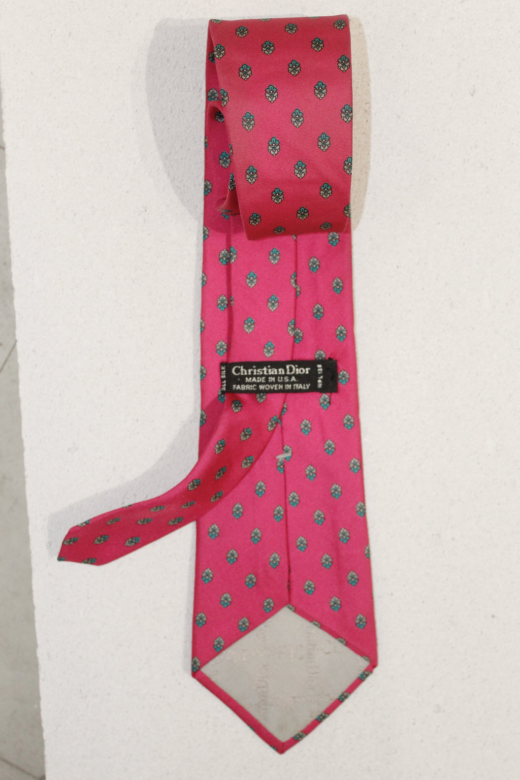 CHRISTIAN DIOR SILK TIE