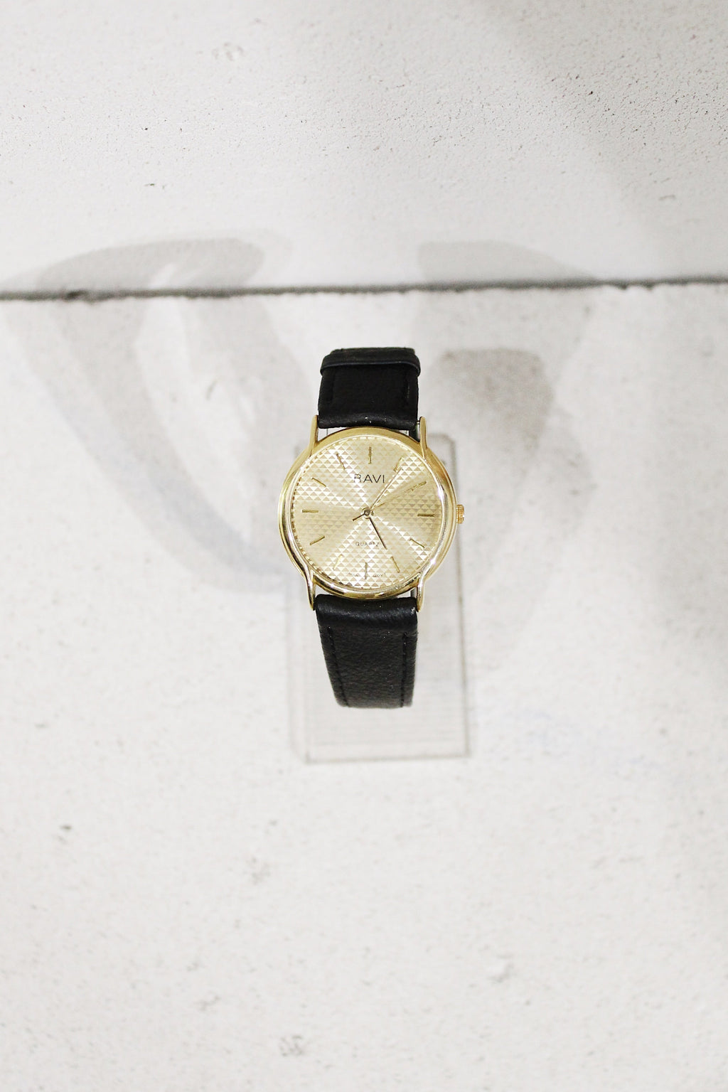 Ravi Circular Watch