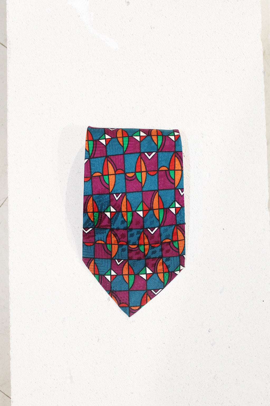 GEOMETRIC SILK TIE