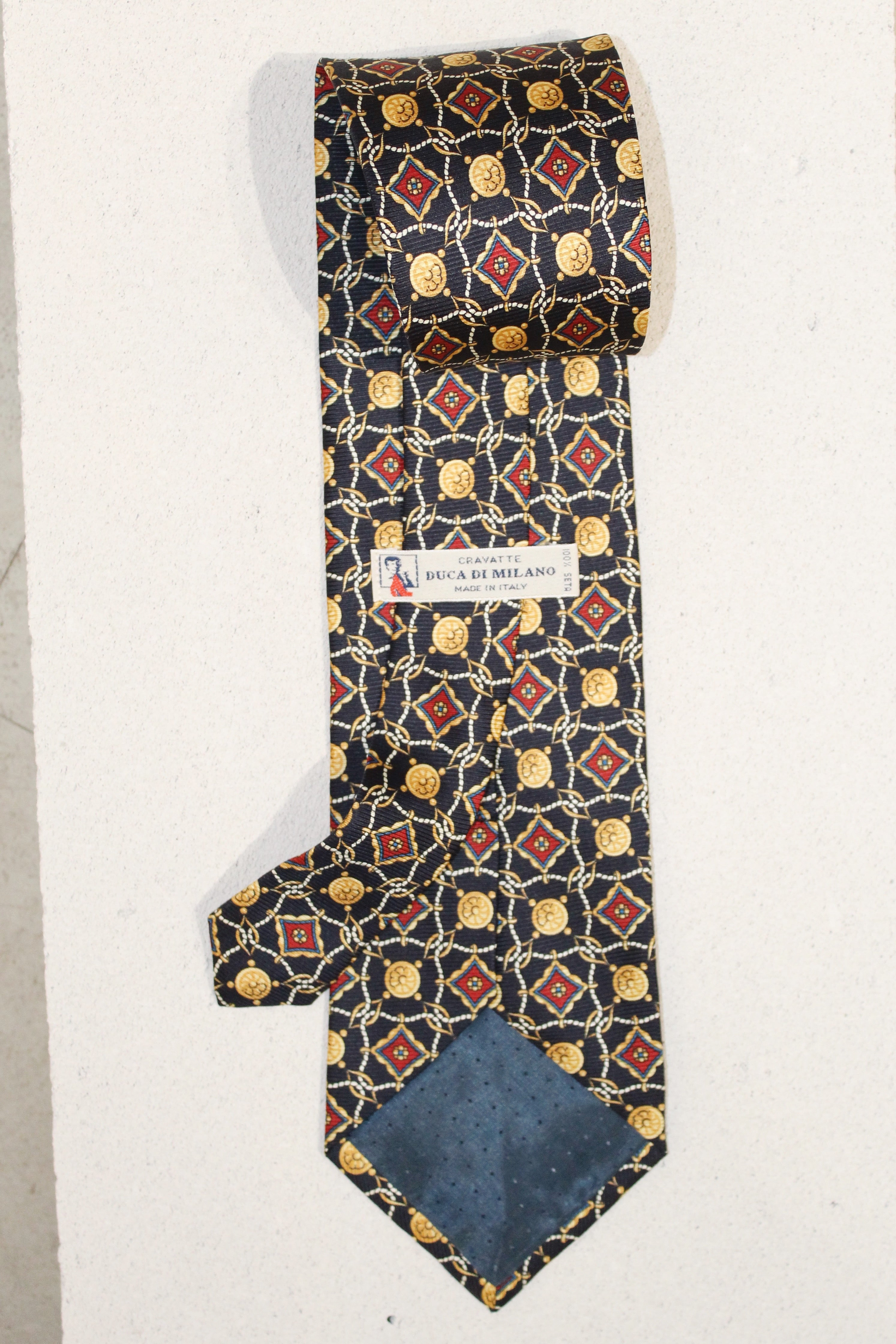 GEOMETRIC SILK TIE