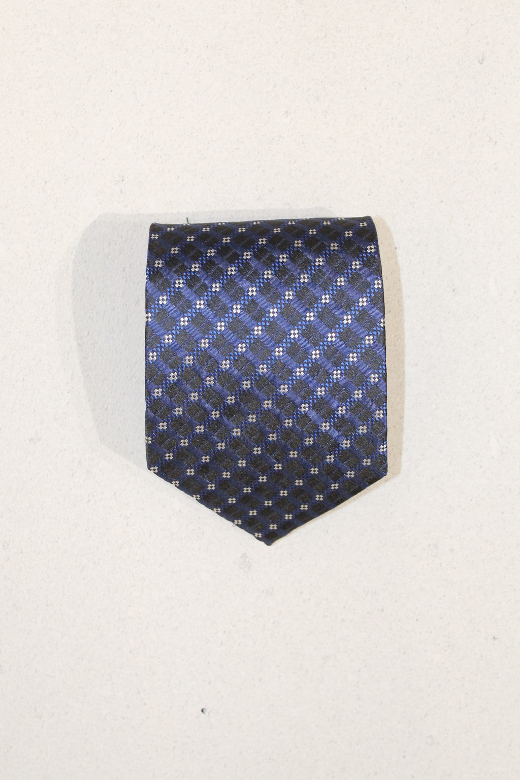 GEOMETRIC SILK TIE