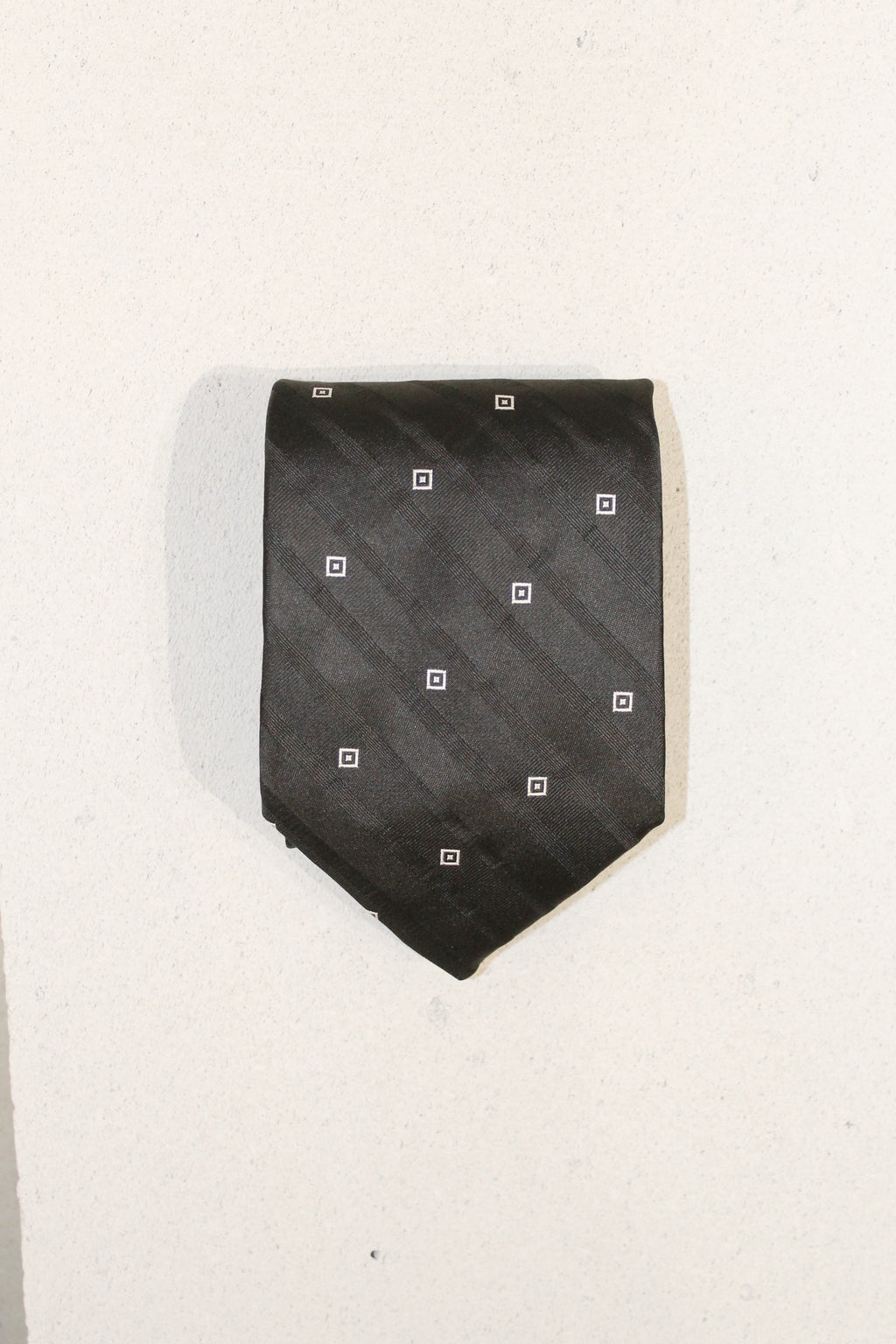 GEOMETRIC SILK TIE
