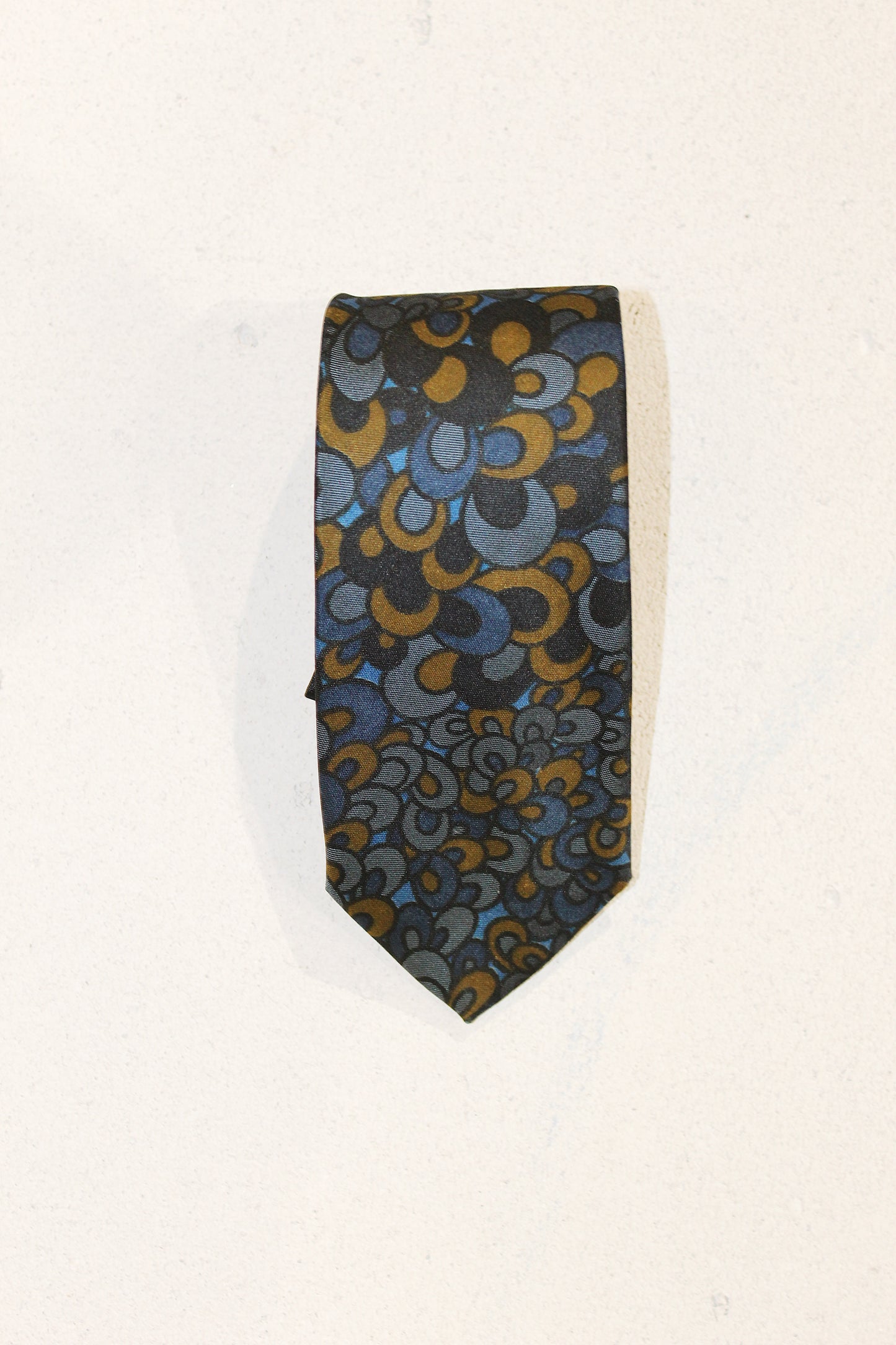 GEOMETRIC SILK TIE