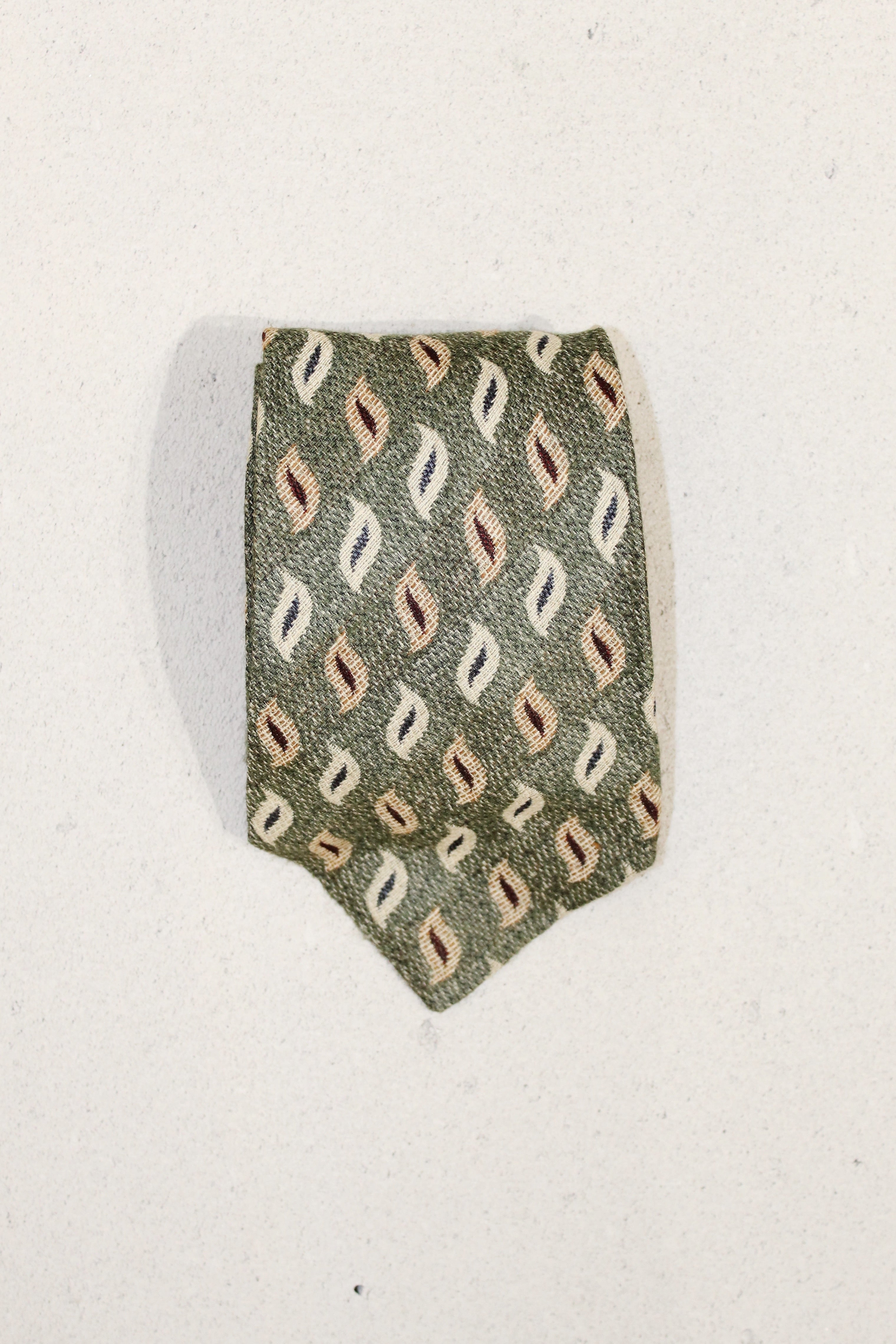 GEOMETRIC SILK TIE