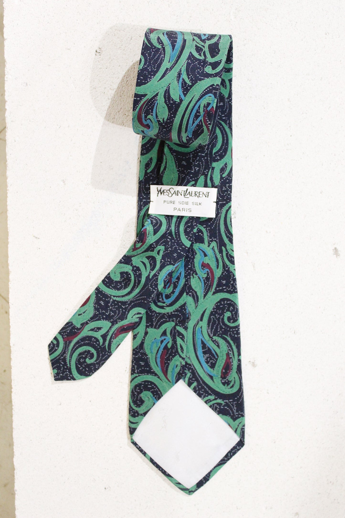 YVES SAINT LORENT TIE