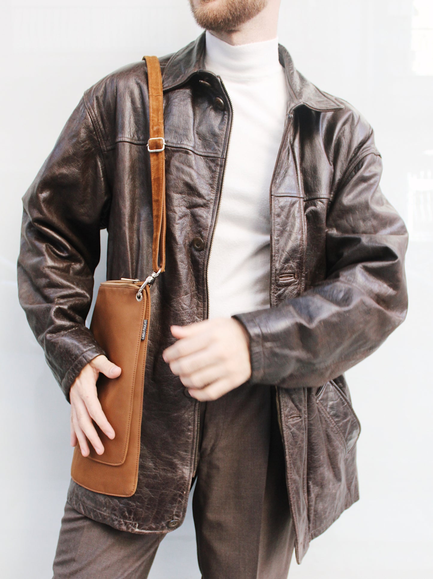 COLLARED LEATHER JACKET