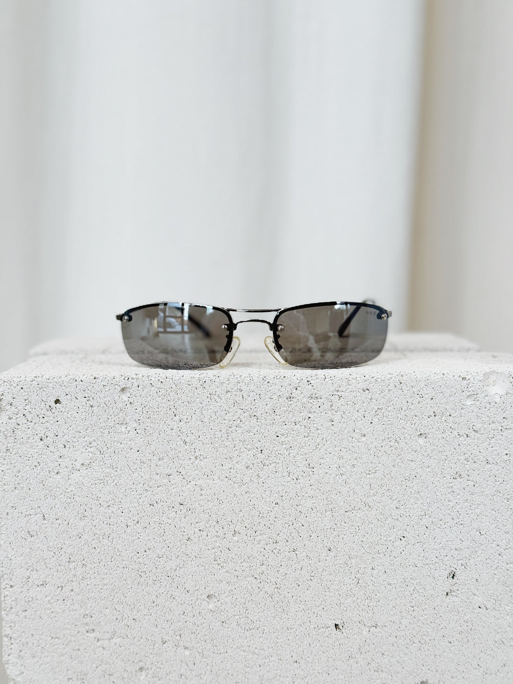Oval Retro Sunglasses