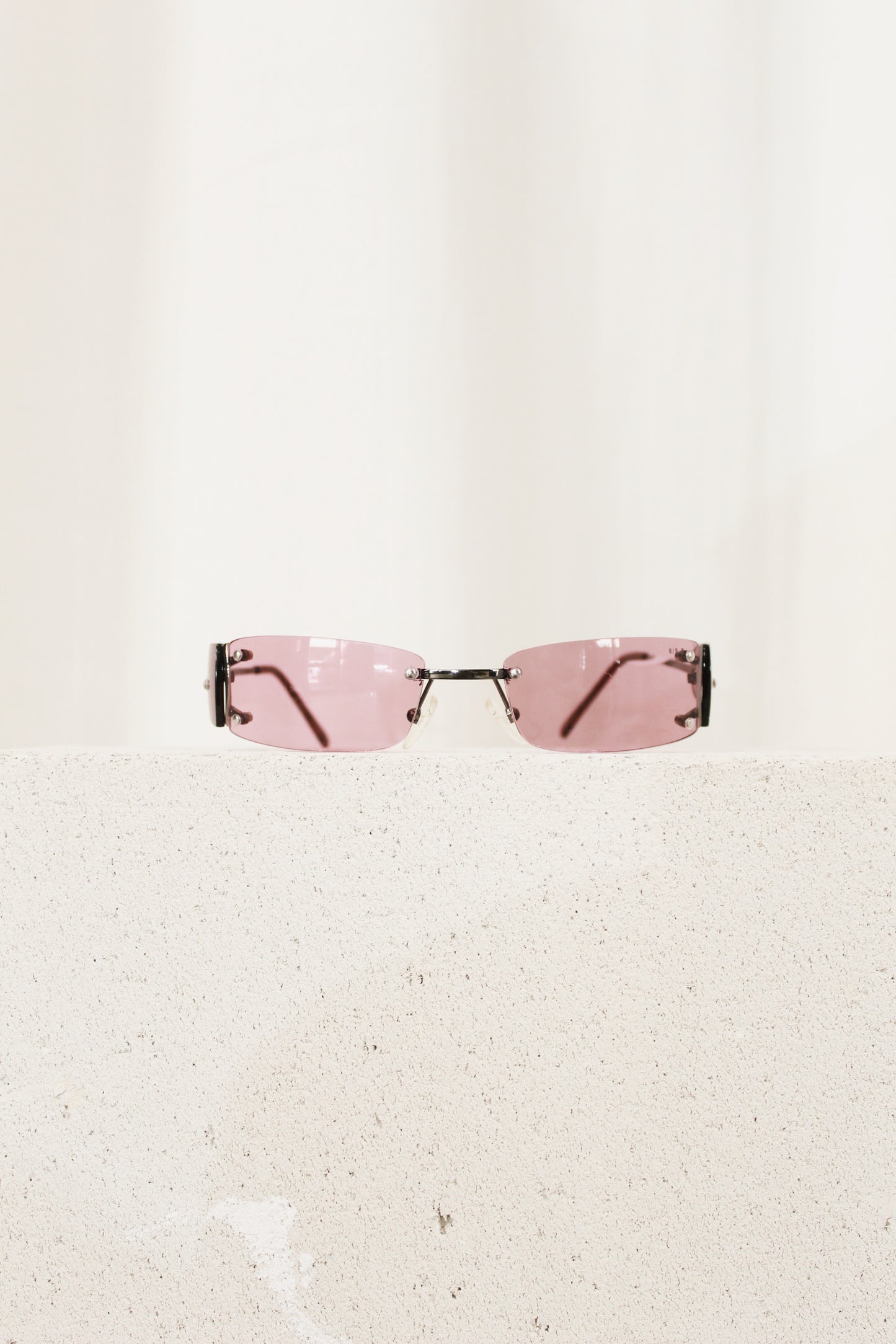 1990's Pink Side Sunnies