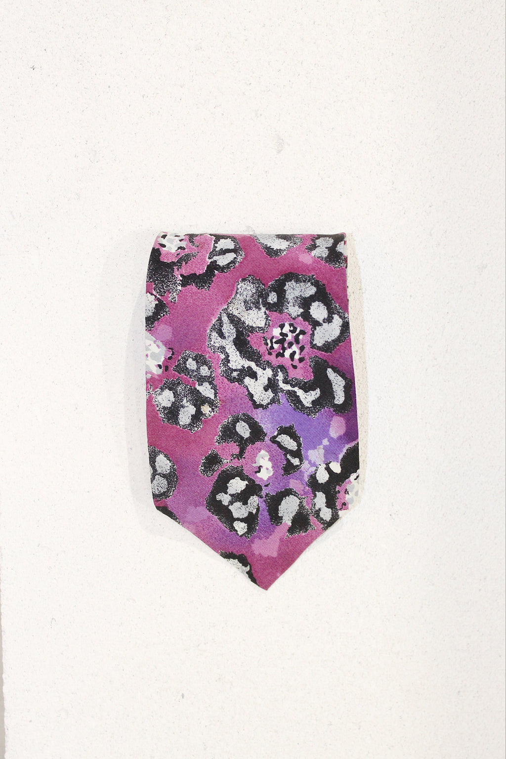GEOMETRIC SILK TIE