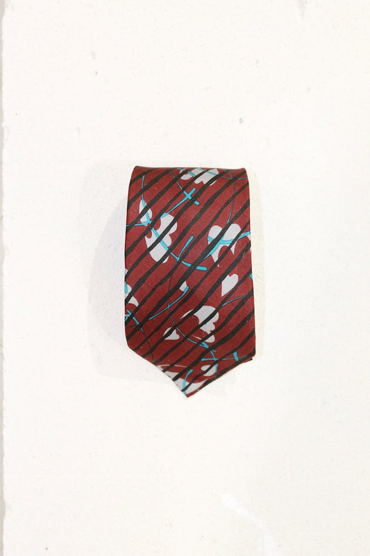 GEOMETRIC SILK TIE