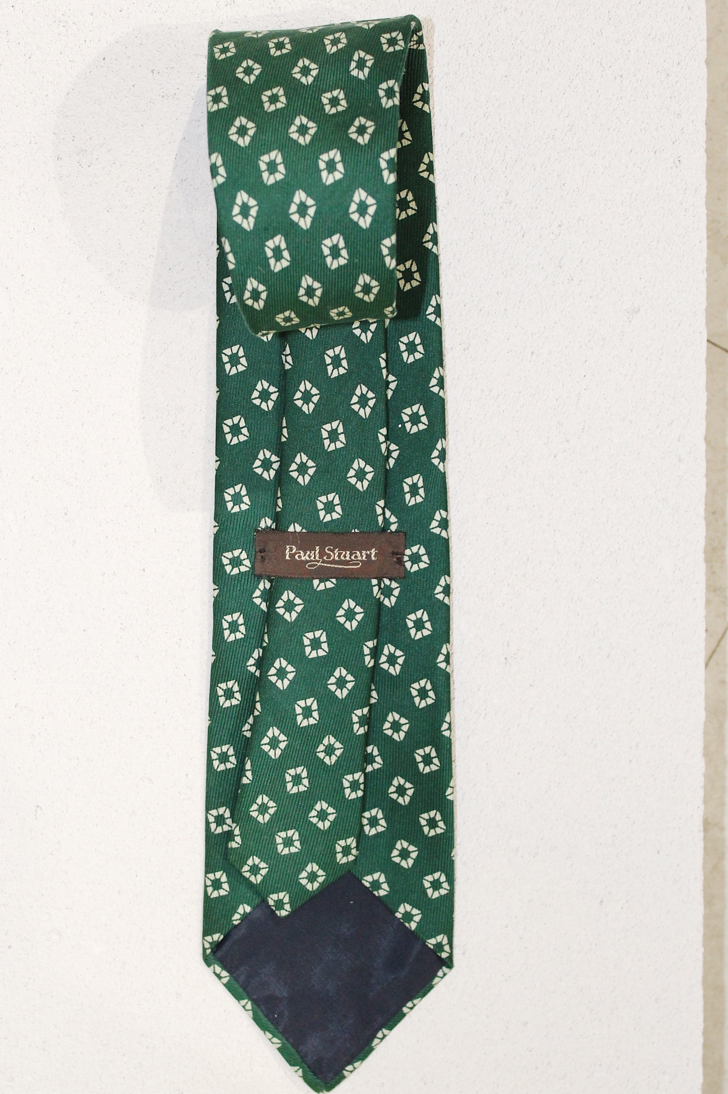 GEOMETRIC SILK TIE
