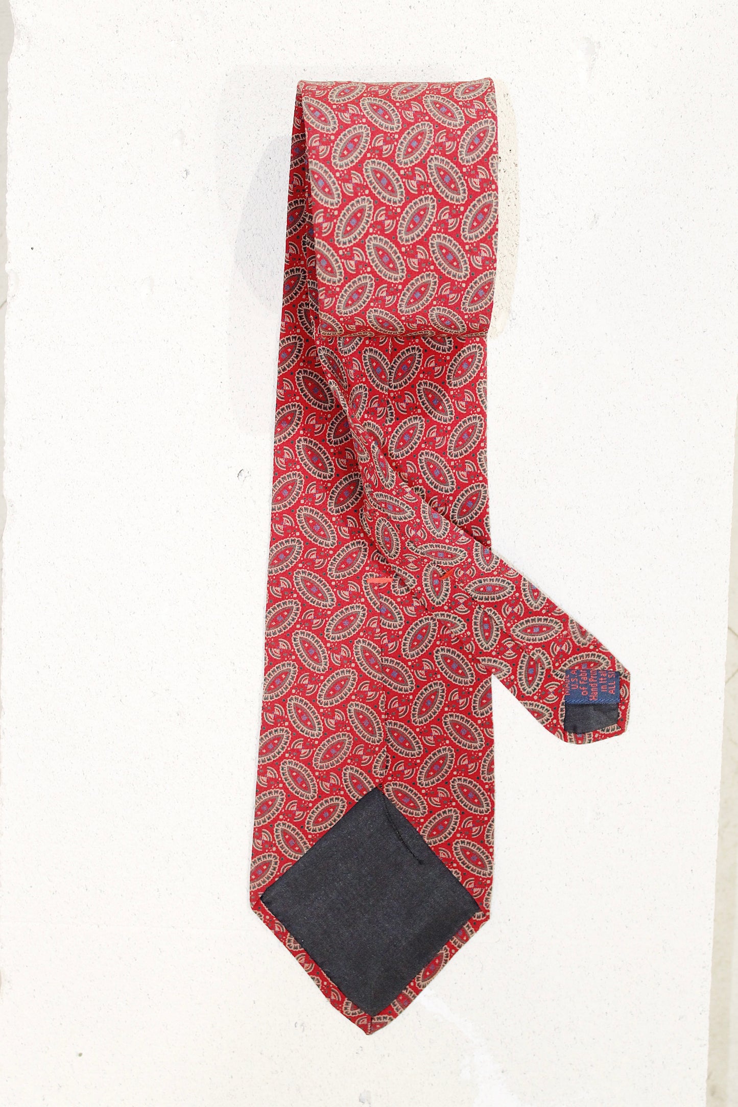 GEOMETRIC SILK TIE