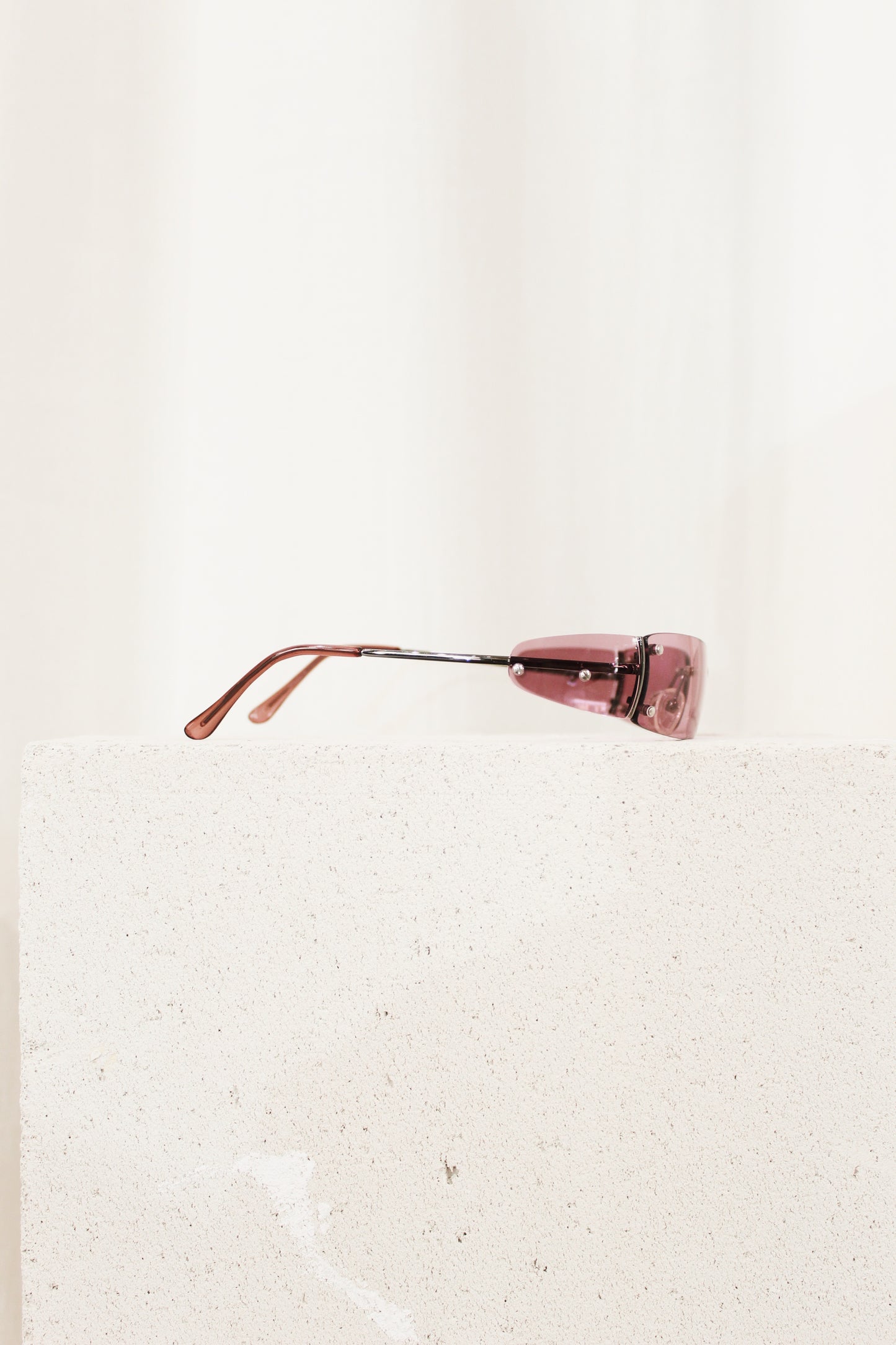 1990's Pink Side Sunnies