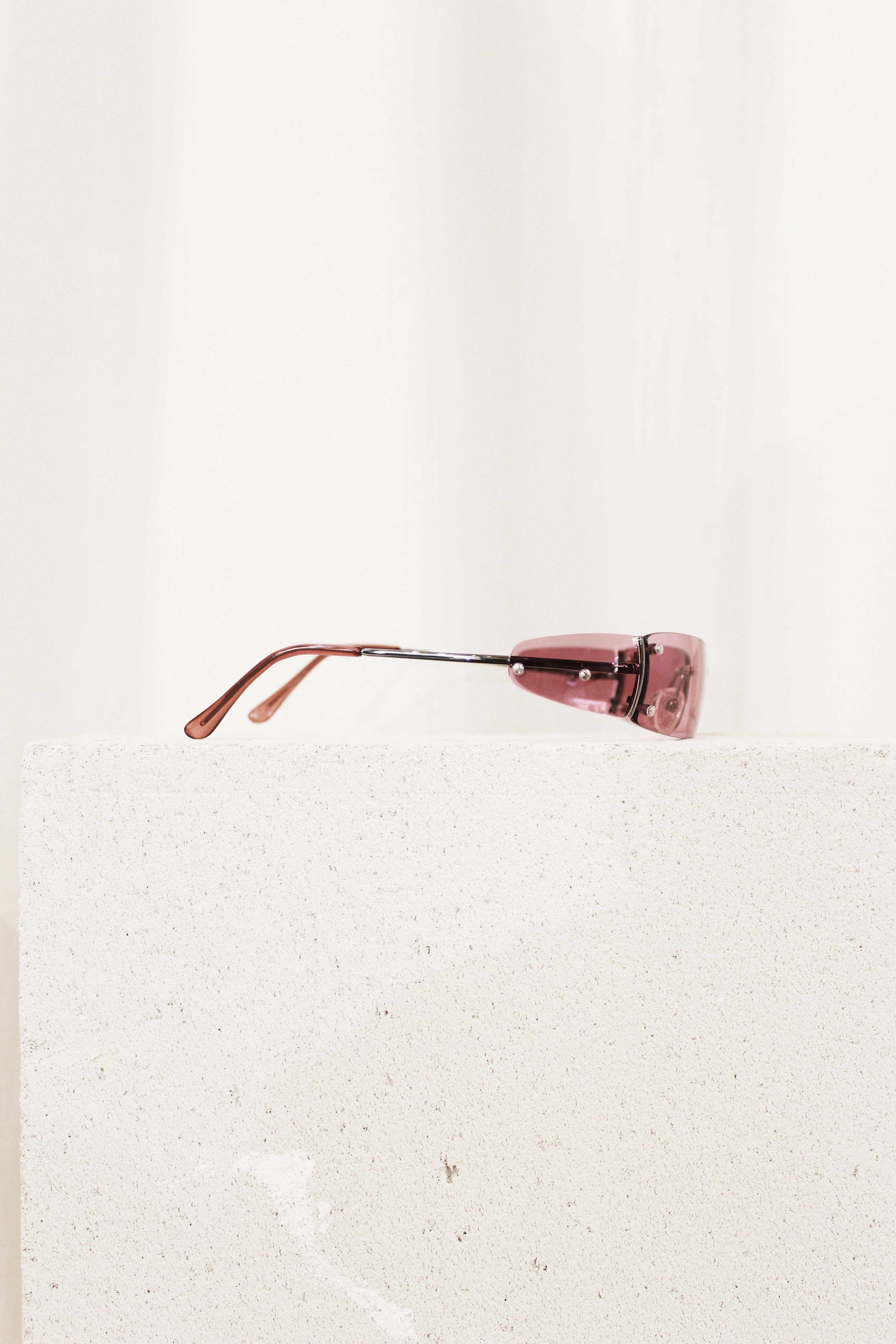 1990's Pink Side Sunnies