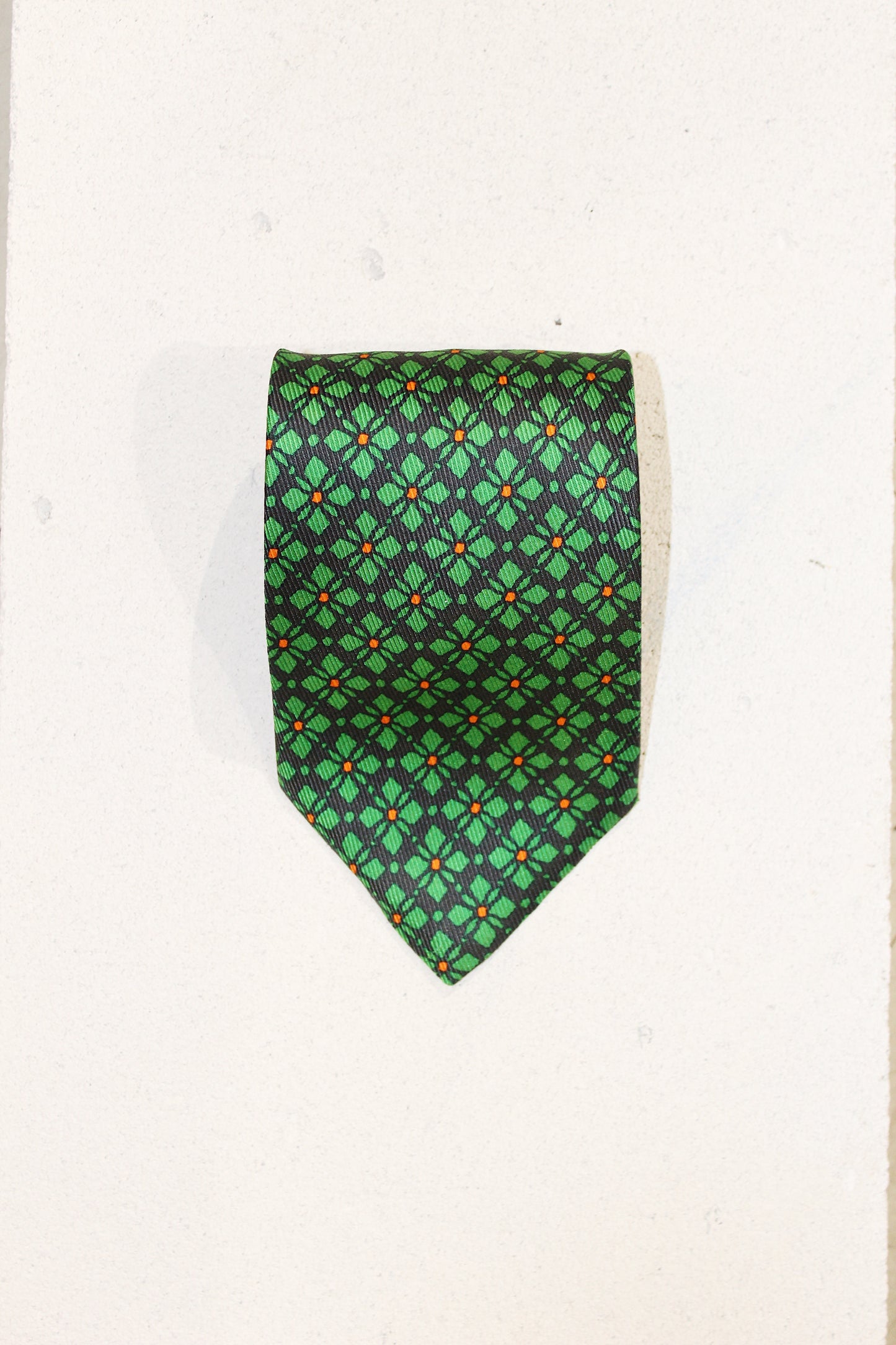 GEOMETRIC SILK TIE