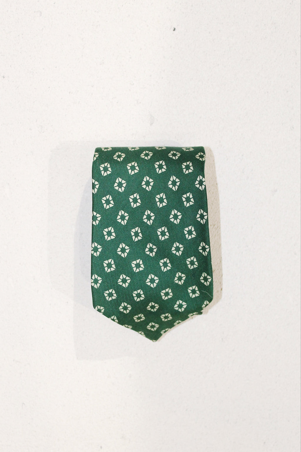 GEOMETRIC SILK TIE