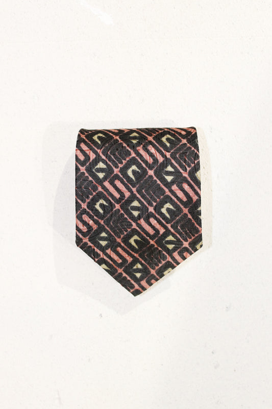 GEOMETRIC SILK TIE