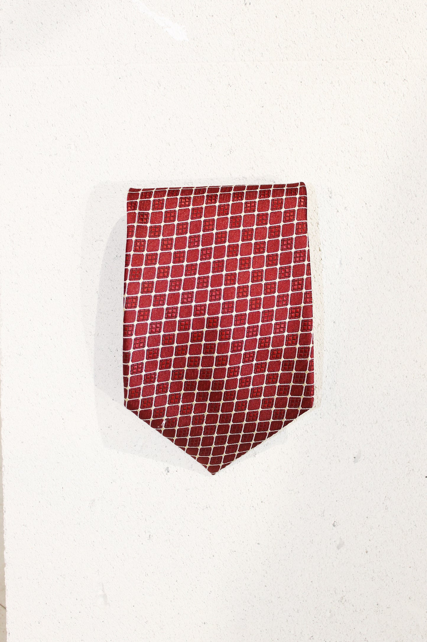 GEOMETRIC SILK TIE