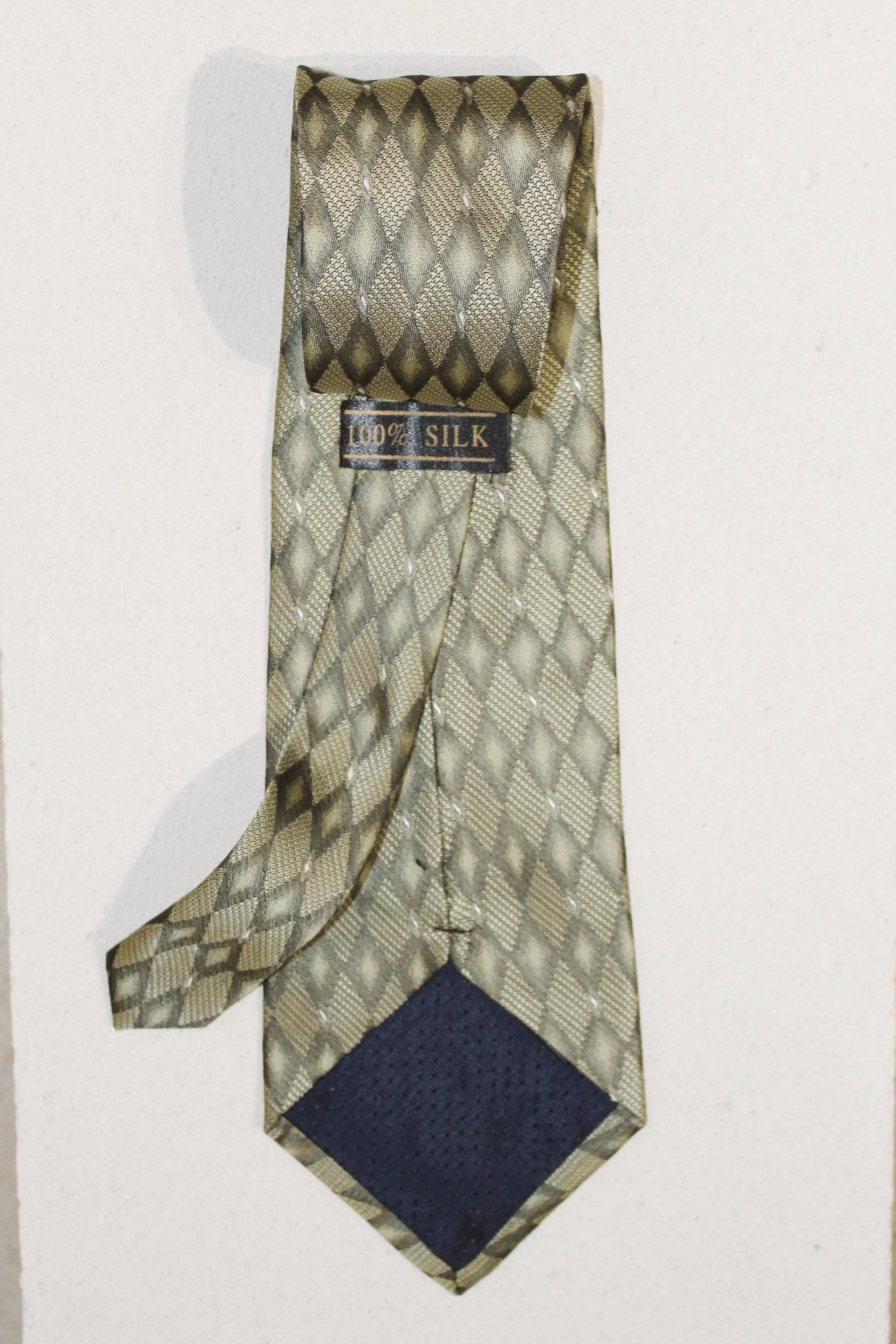 GEOMETRIC SILK TIE