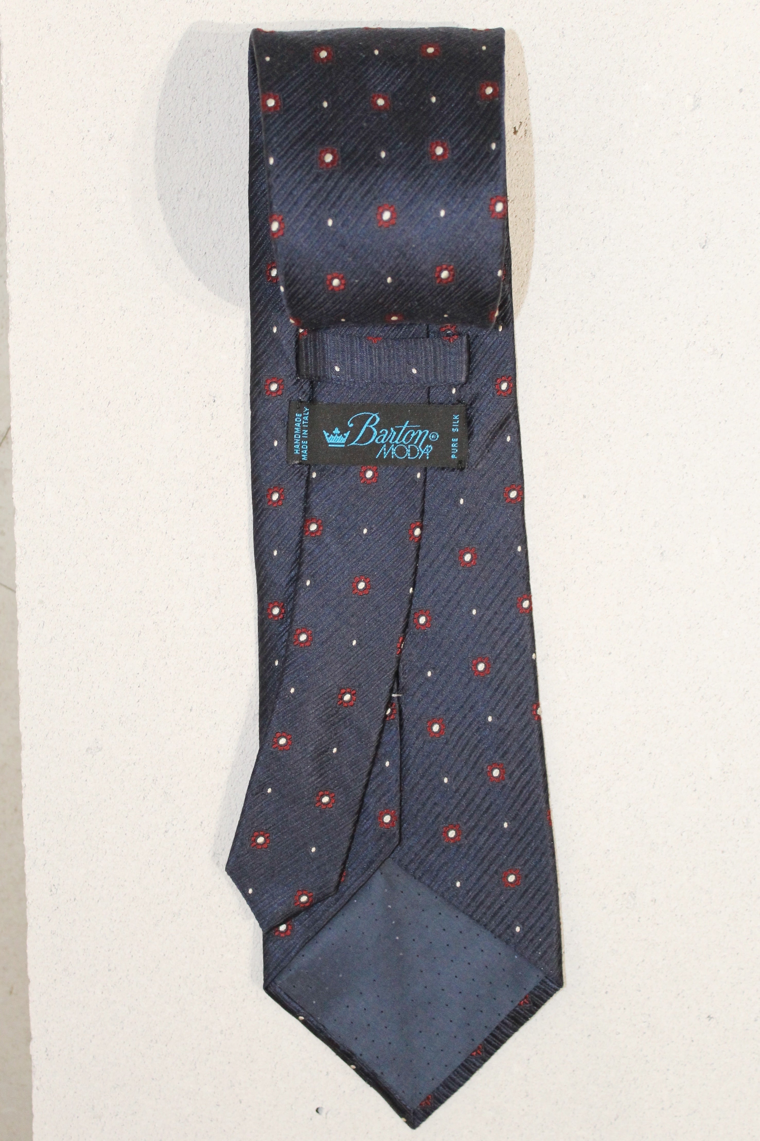 GEOMETRIC SILK TIE
