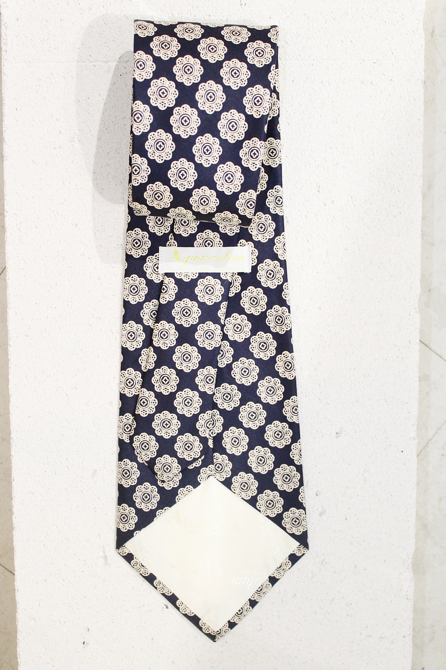 GEOMETRIC SILK TIE