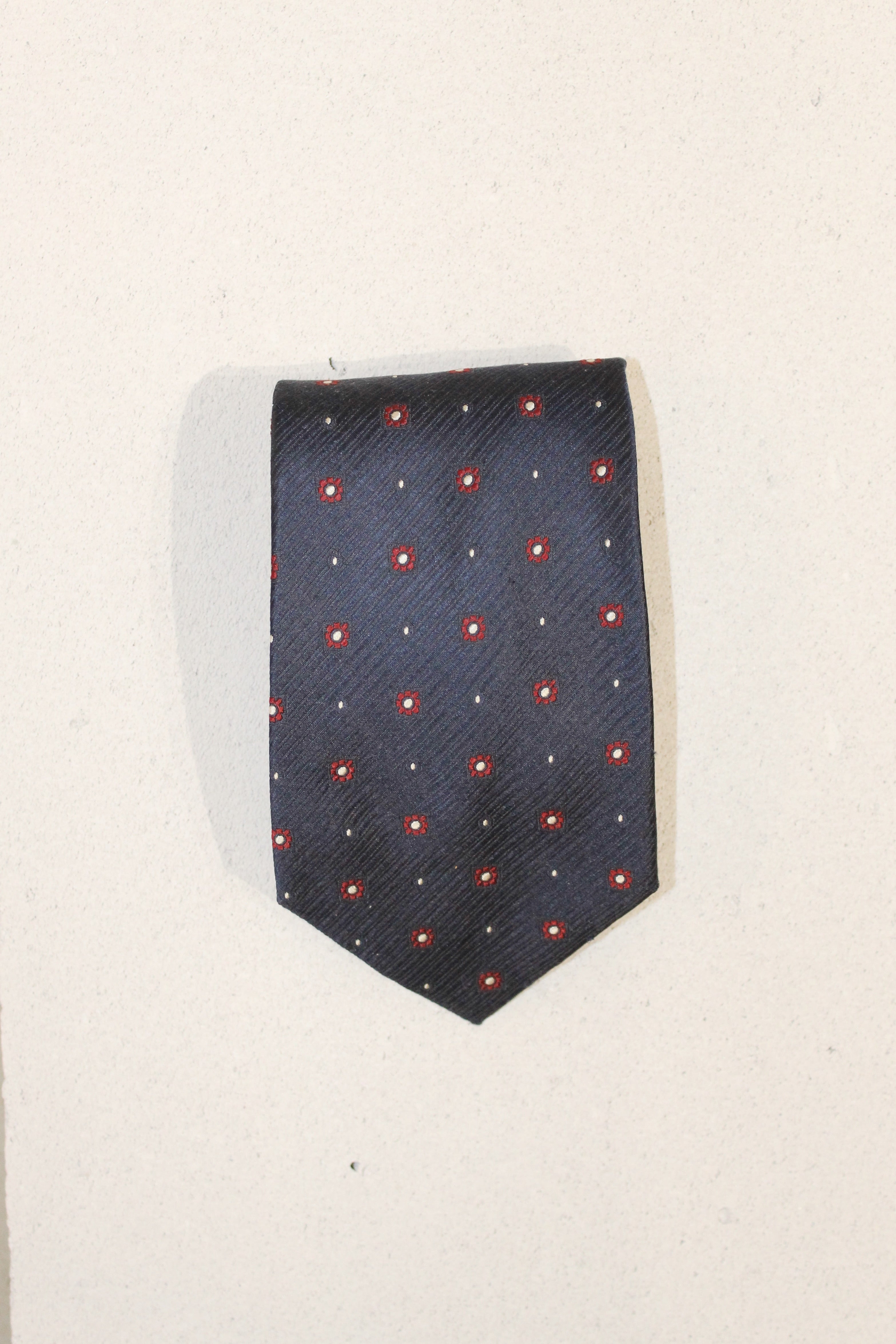 GEOMETRIC SILK TIE