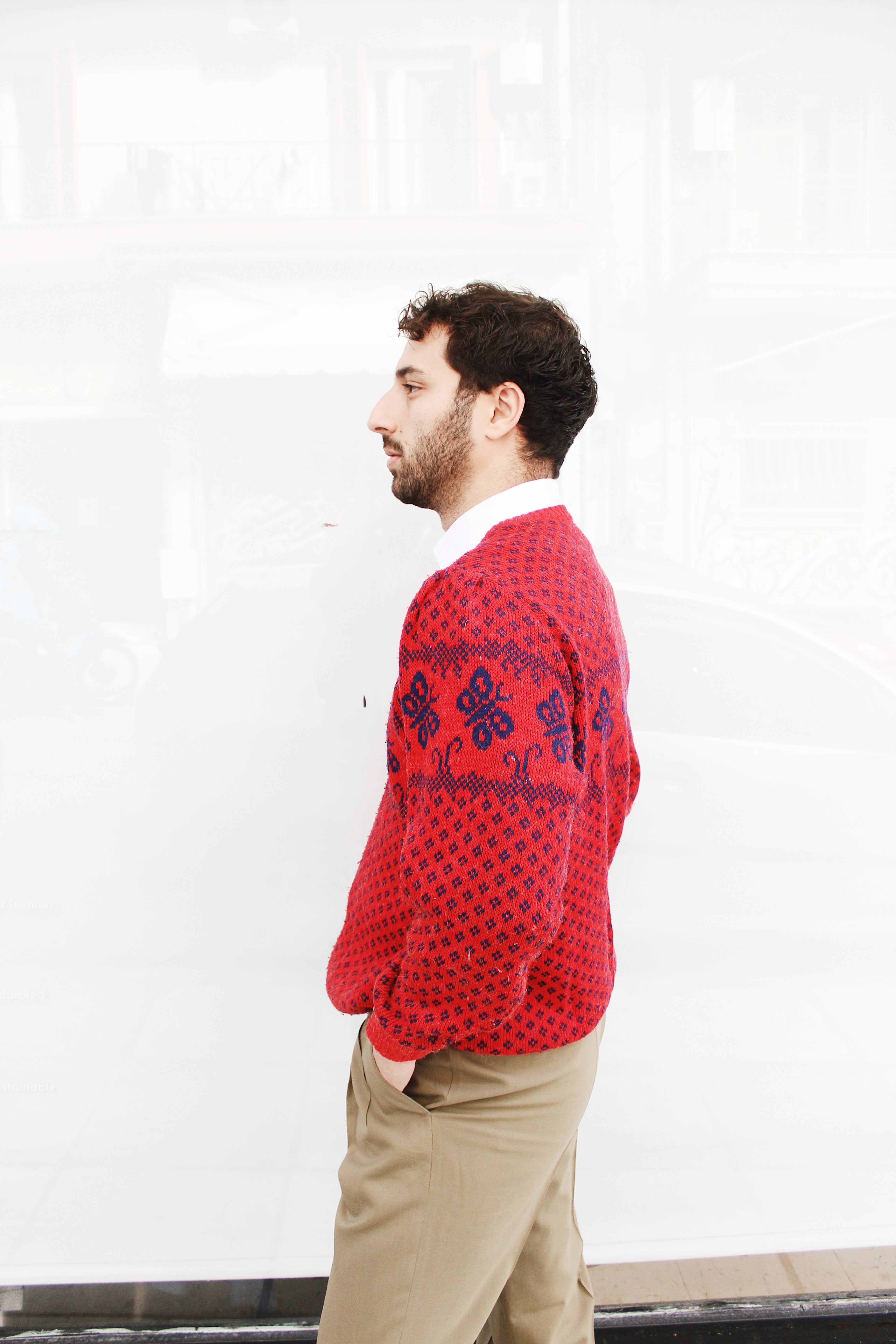 GRAPHIC SWEATER