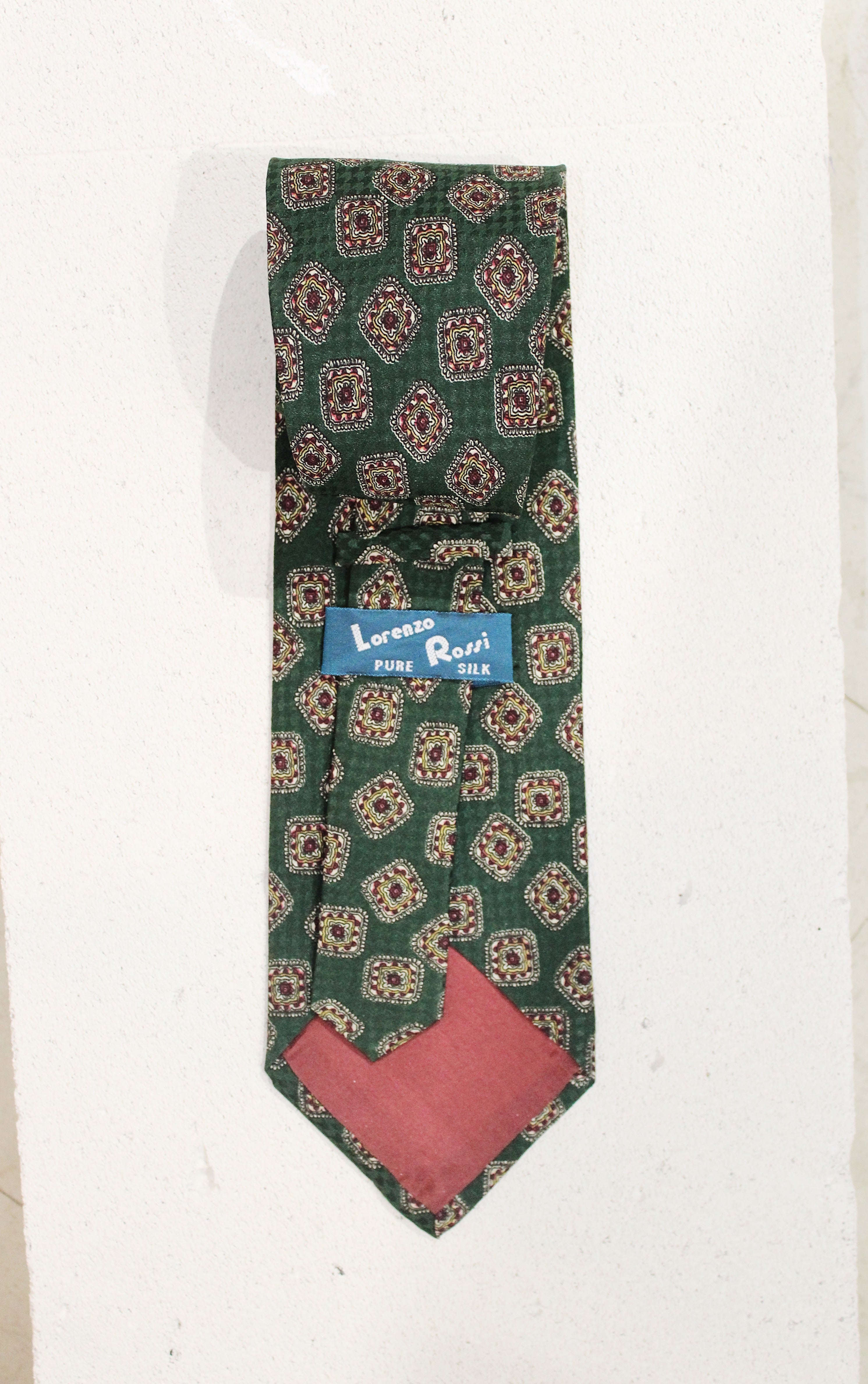 GEOMETRIC SILK TIE