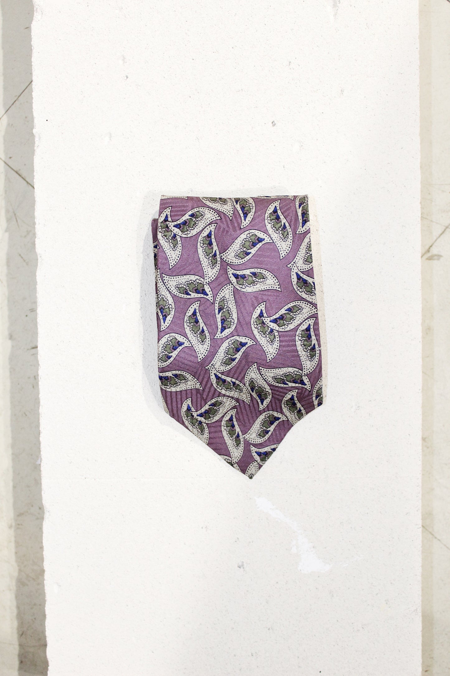 GEOMETRIC SILK TIE