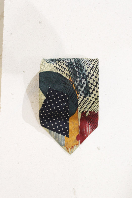 GEOMETRIC SILK TIE