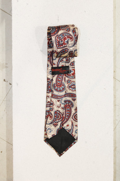 GEOMETRIC SILK TIE