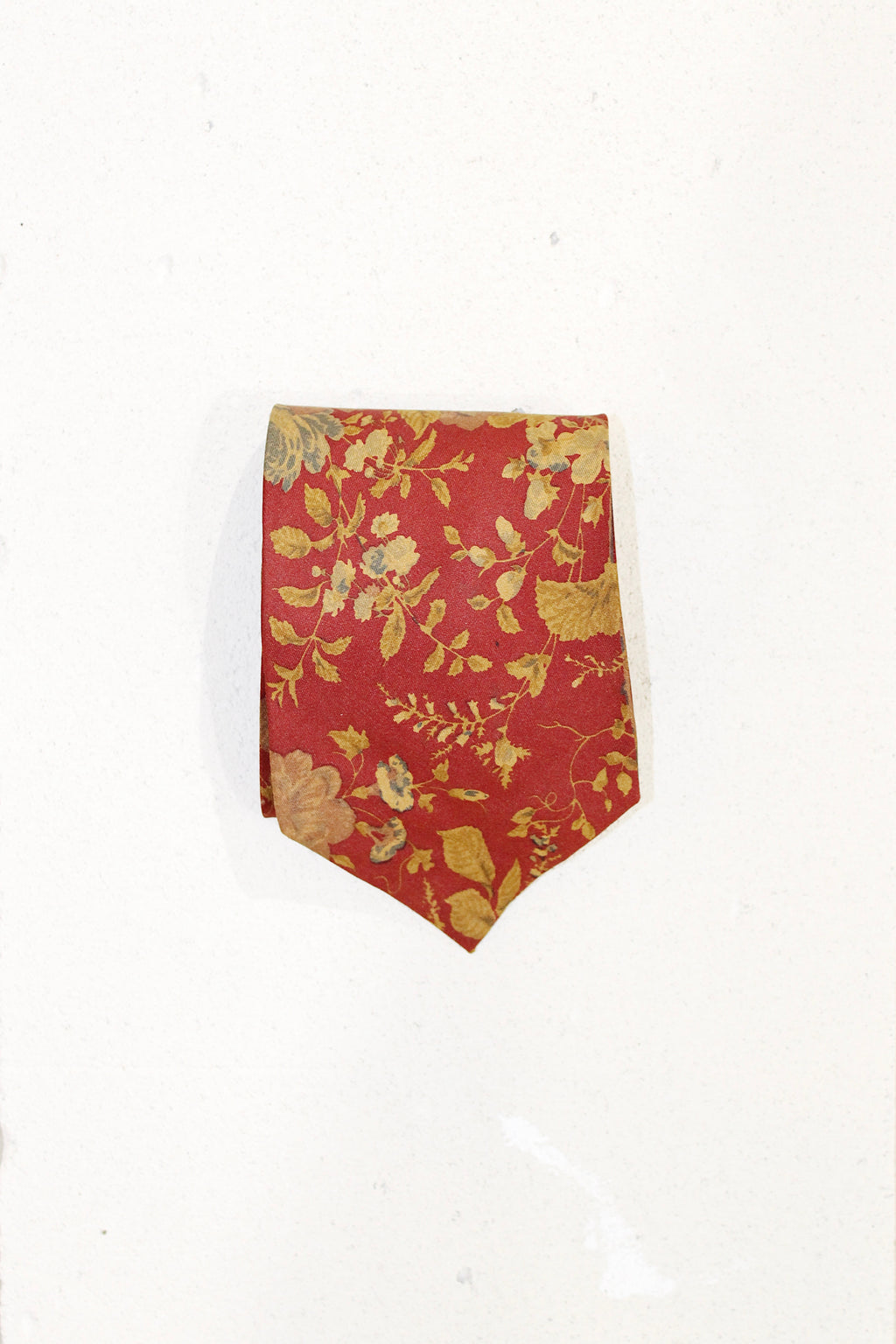 PIERRE CARDIN SILK TIE