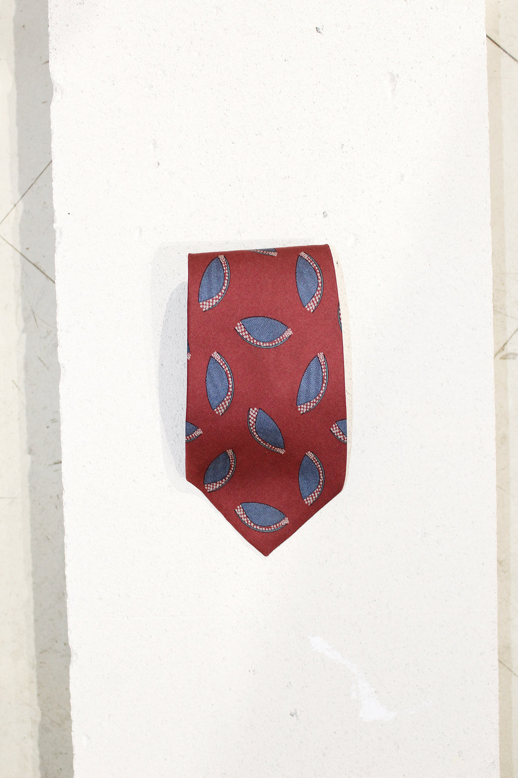 GEOMETRIC SILK TIE