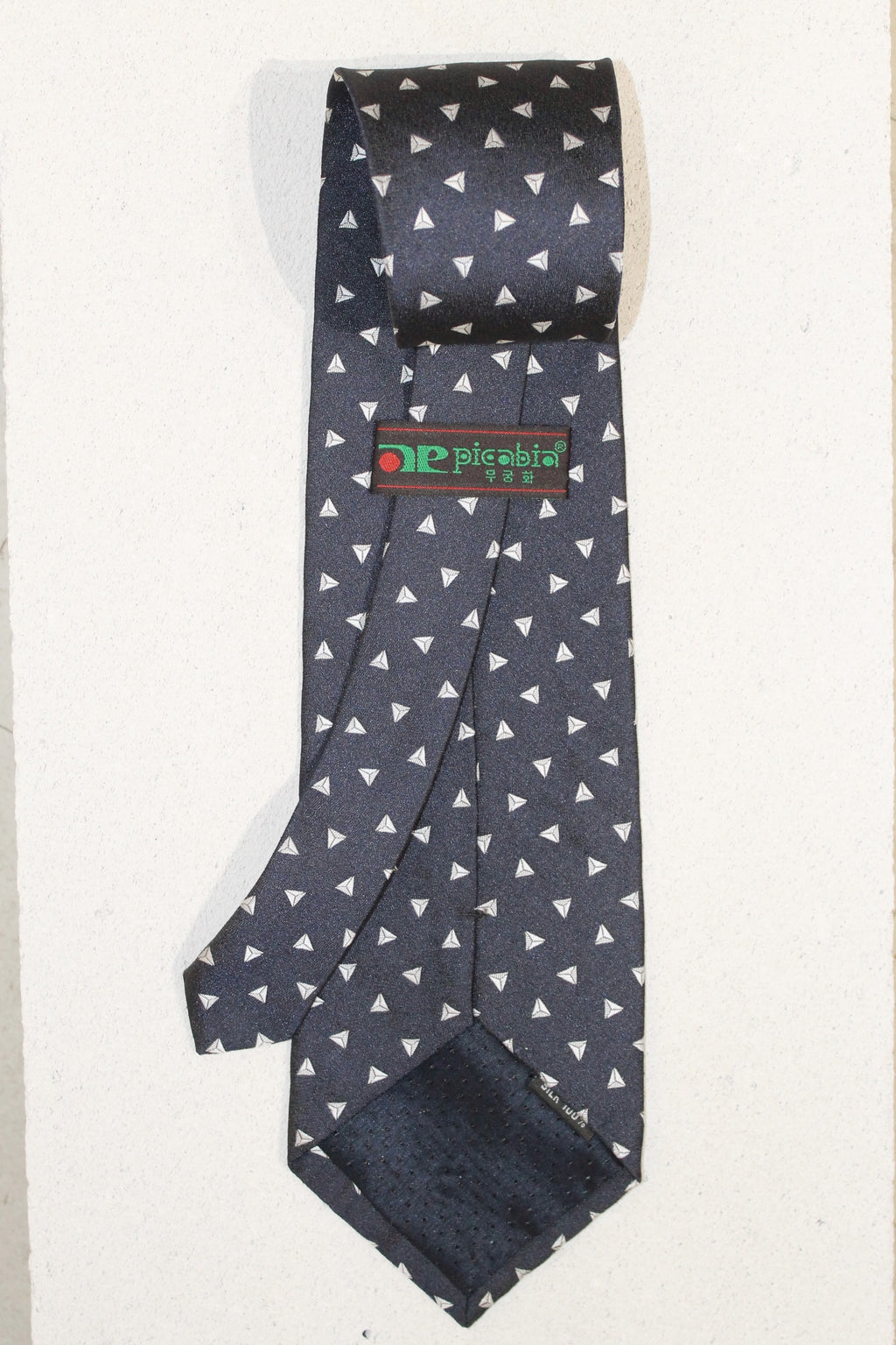 GEOMETRIC SILK TIE
