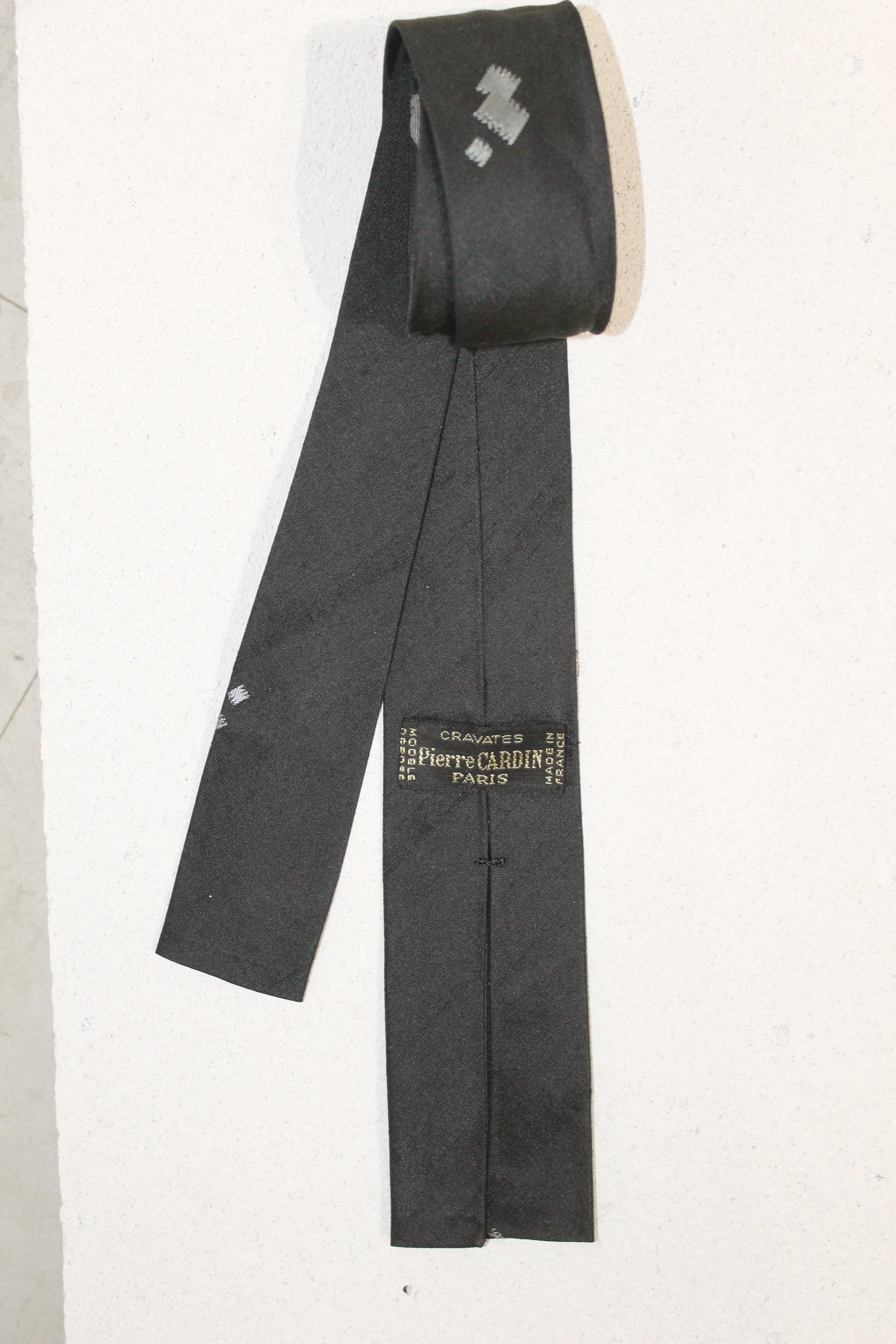 PIERRE CARDIN SILK TIE
