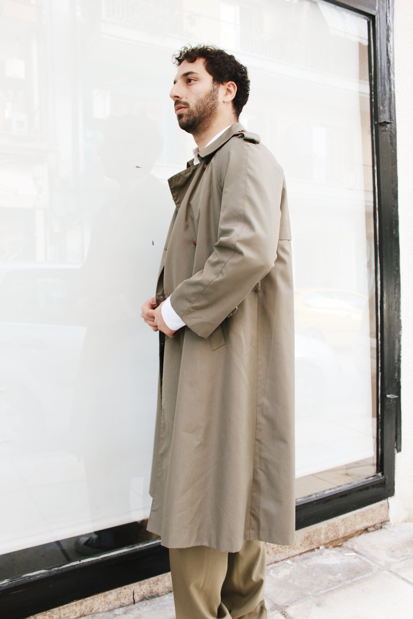 DOUBLE BREASTED TRENCH COAT