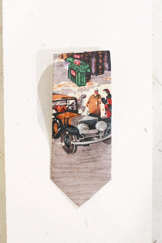 FIGURE SILK TIE