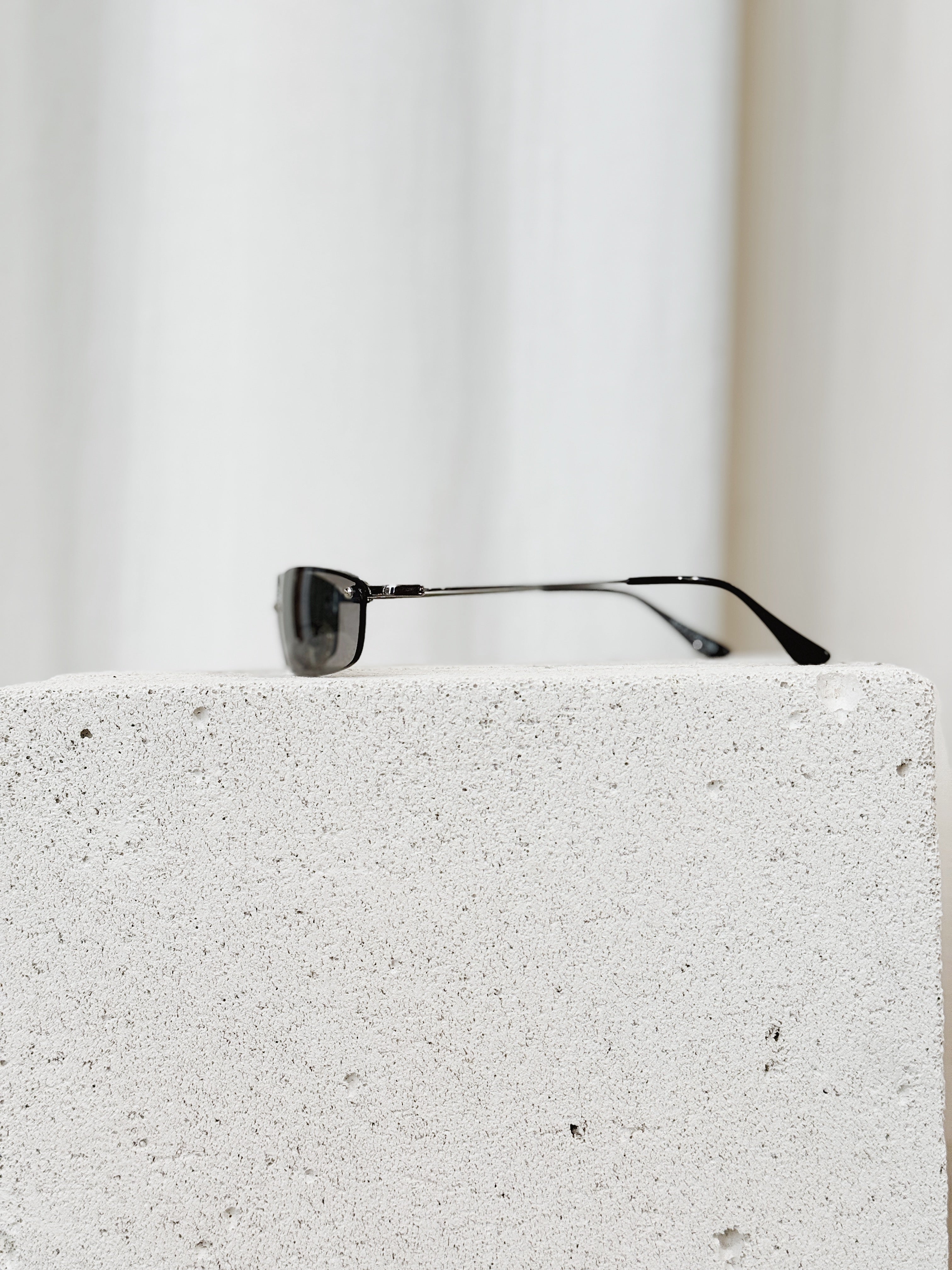 Oval Retro Sunglasses
