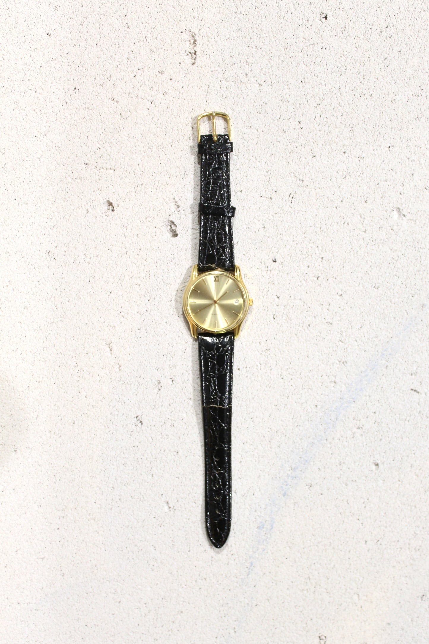 Romano Circular Watch