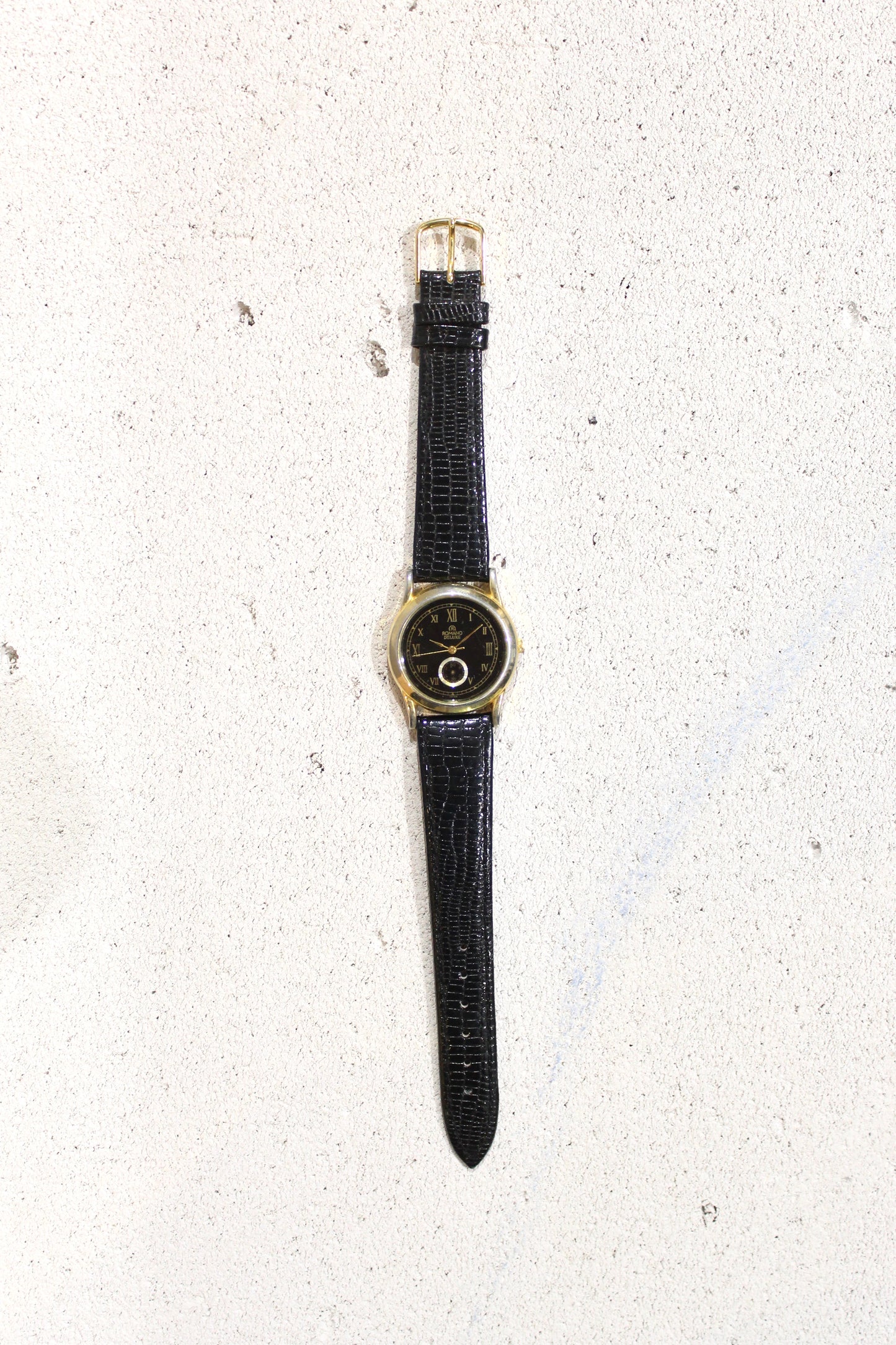 Romano Deluxe Circular Watch