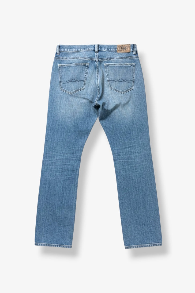 Straight Leg Washed Jeans