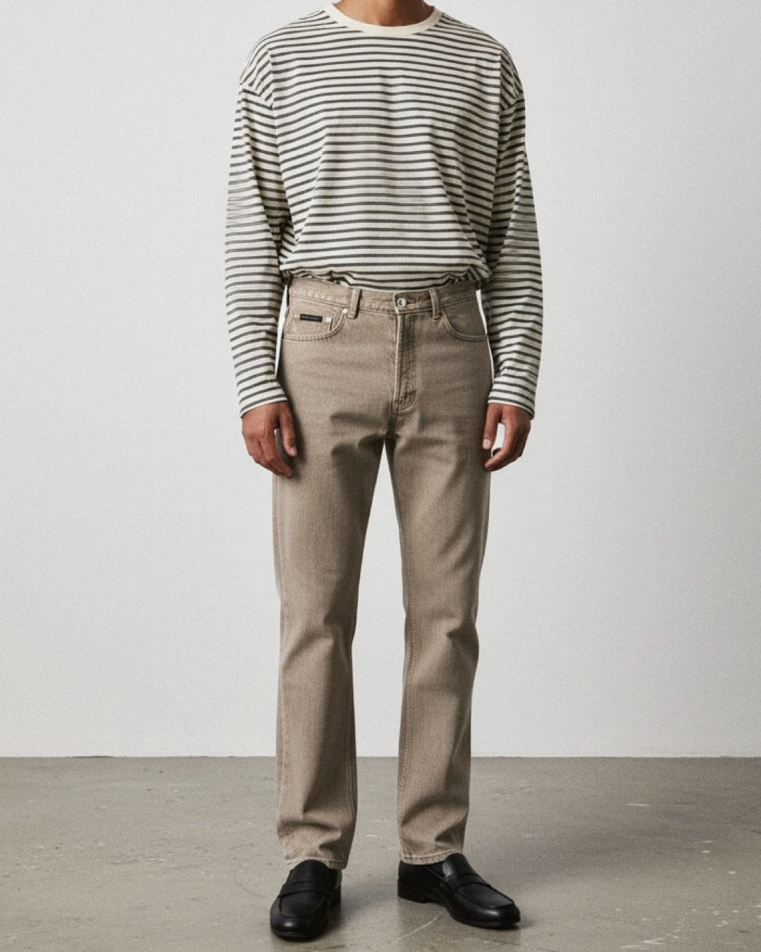 Straight Fit Washed Jeans